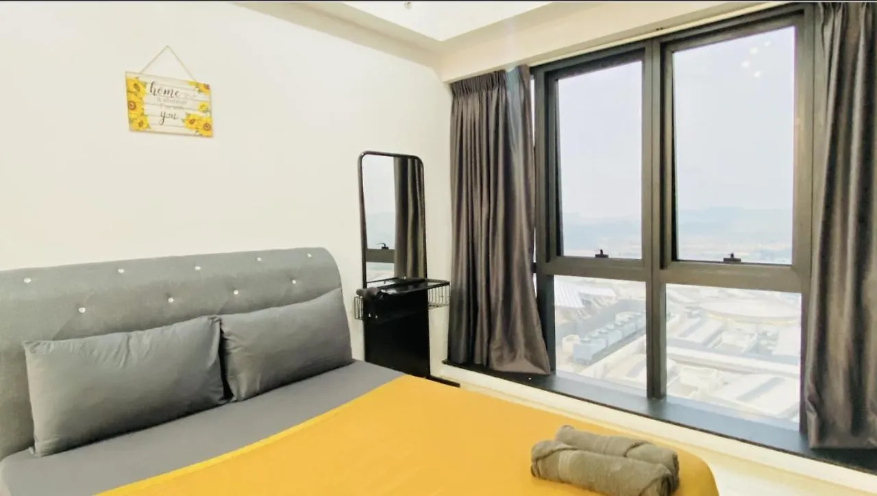 Apartment 25-Revo Aurora, Pavilion Kuala Lumpur