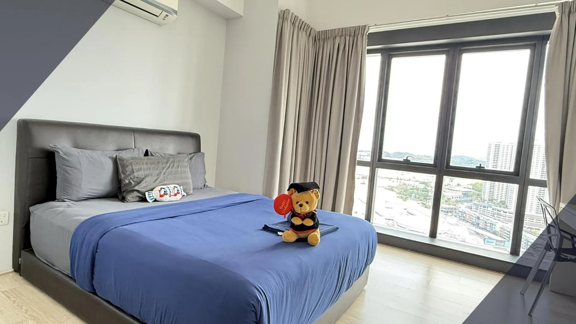 25-Revo Aurora, Pavilion Kuala Lumpur Apartment