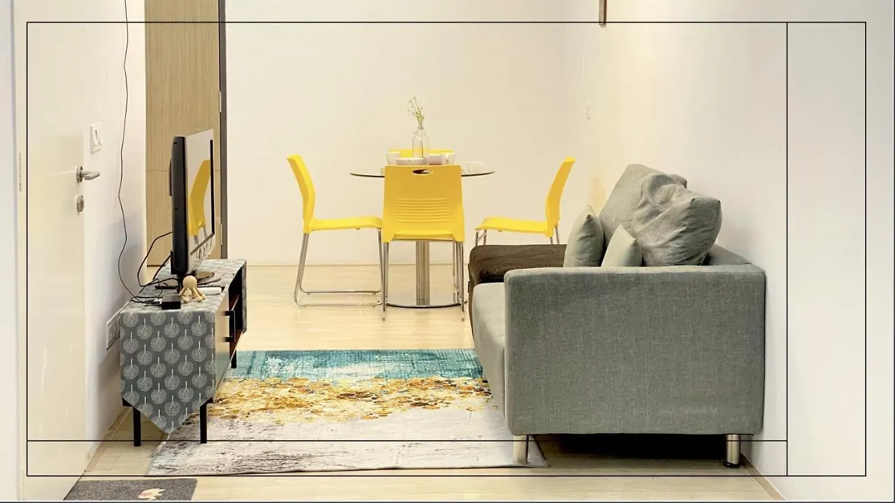 25-Revo Aurora, Pavilion كوالالمبور ماليزيا