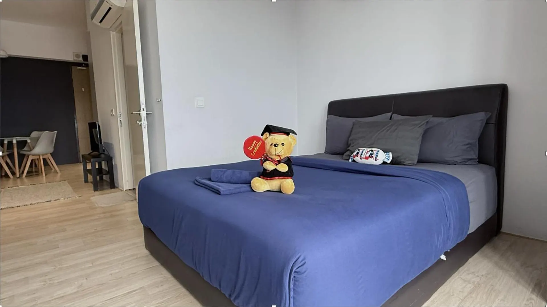 25-Revo Aurora, Pavilion كوالالمبور 0*,  ماليزيا